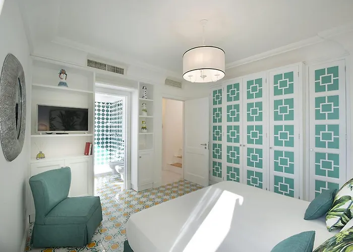 Willa - Celeste Praiano