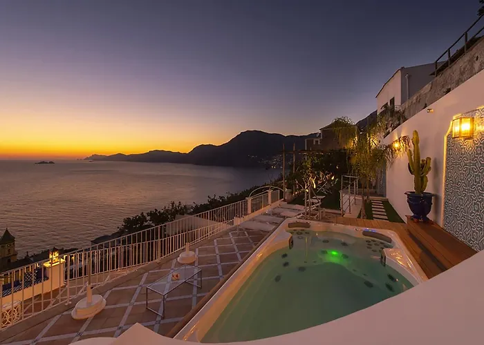 - Celeste ヴィラ プライアーノ