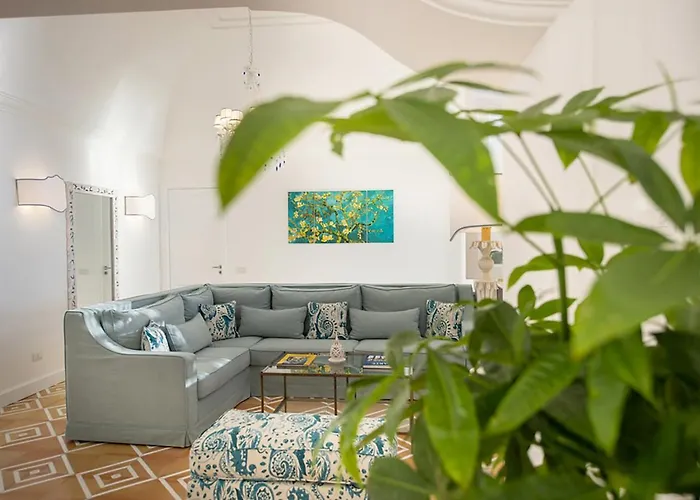 - Celeste ヴィラ プライアーノ